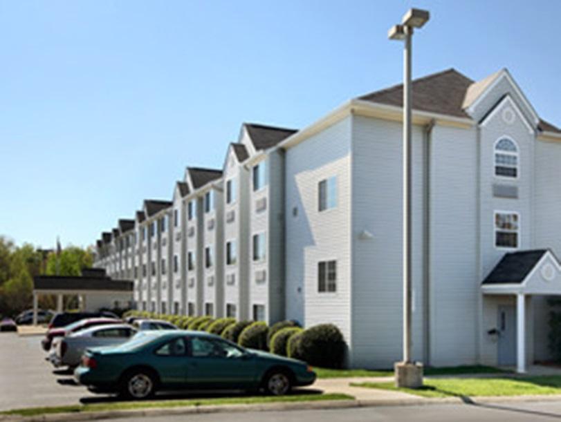 Microtel Inn By Wyndham Winston-Salem Exterior photo